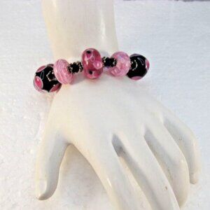 Pink and Black Lampwork Art Glass Beaded Bracelet with Toggle Clasp